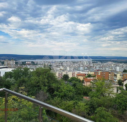 Снимка 4 — Двустаен апартамент с тераса и панорама в м-т Пчелина, Варна