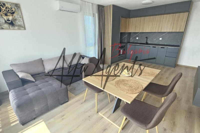 3-bedroom apartment in Varna, Pchelina