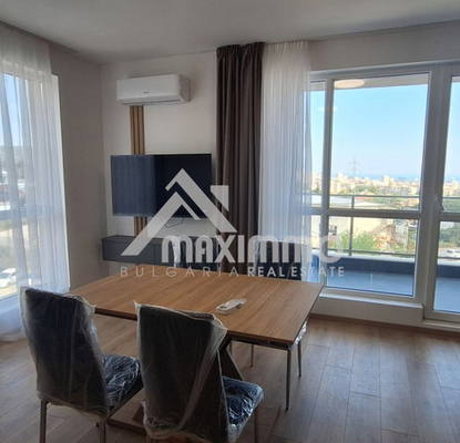 Photo 2 — 3-bedroom apartment in Varna, Pchelina