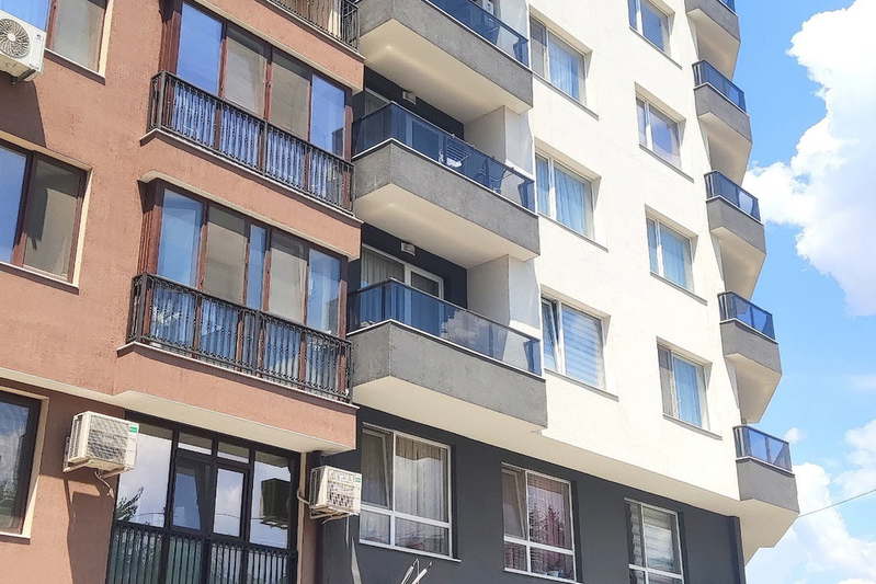 4-bedroom apartment in Varna, Mladost 1