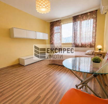 Photo 3 — 2-bedroom apartment in Varna, Okryjna Bolnica-Generali