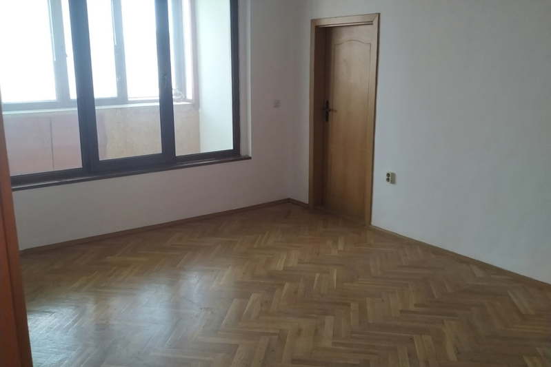 3-bedroom apartment in Varna, Okryjna Bolnica-Generali