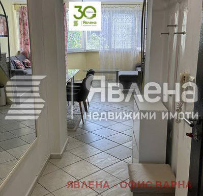 Снимка 5 — 4-стаен мезонет до Окръжна болница във Варна с две тераси