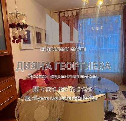 Снимка 3 — Двустаен апартамент в центъра на Варна с тераса