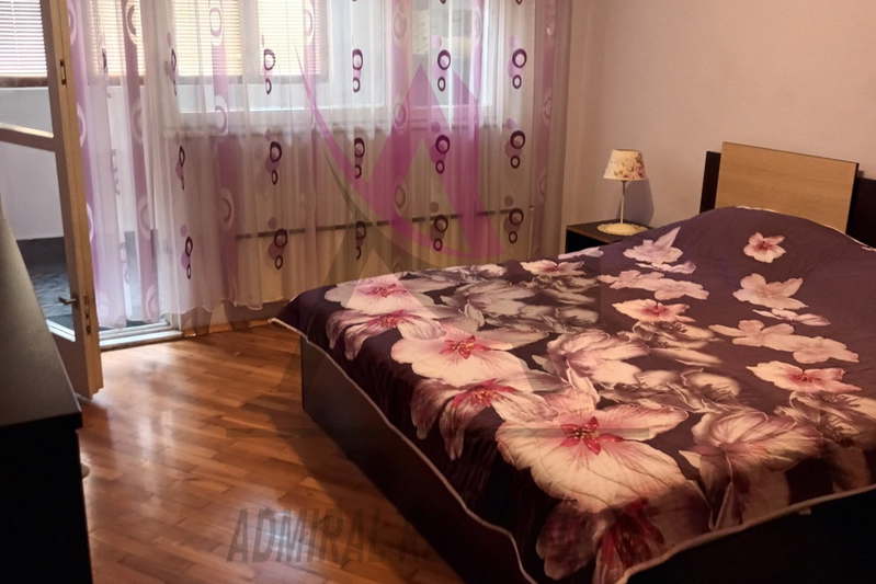 Двустаен апартамент на първи етаж в кв. Победа, Варна