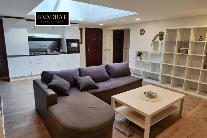 4-bedroom apartment in Varna, Sportna Zala