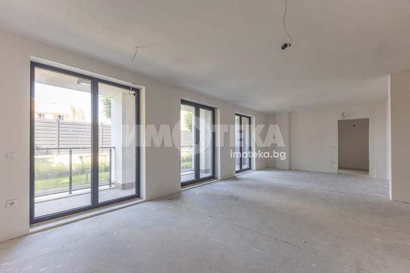 3-bedroom apartment in Varna, Sveti Nikola