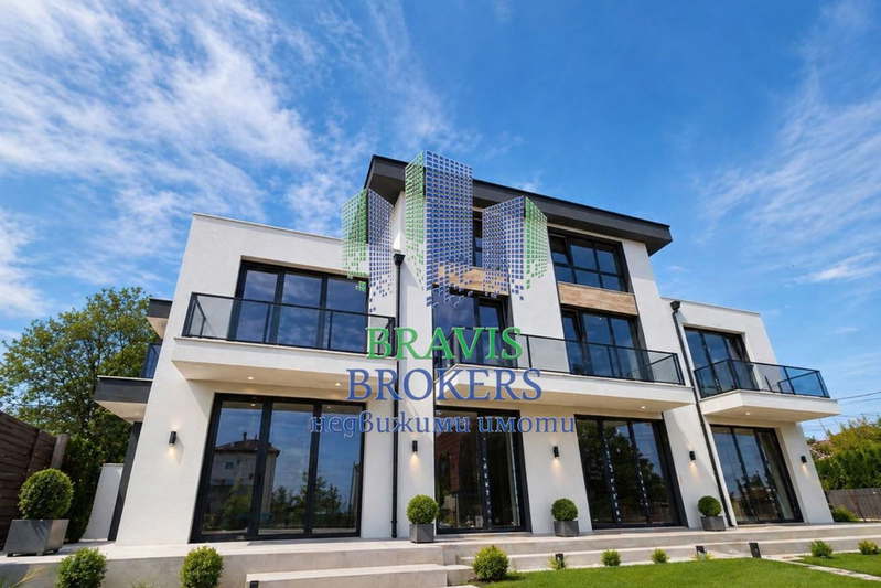 3-bedroom apartment in Varna, Sveti Nikola