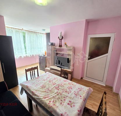 Photo 3 — 2-bedroom apartment in Varna, Troshevo