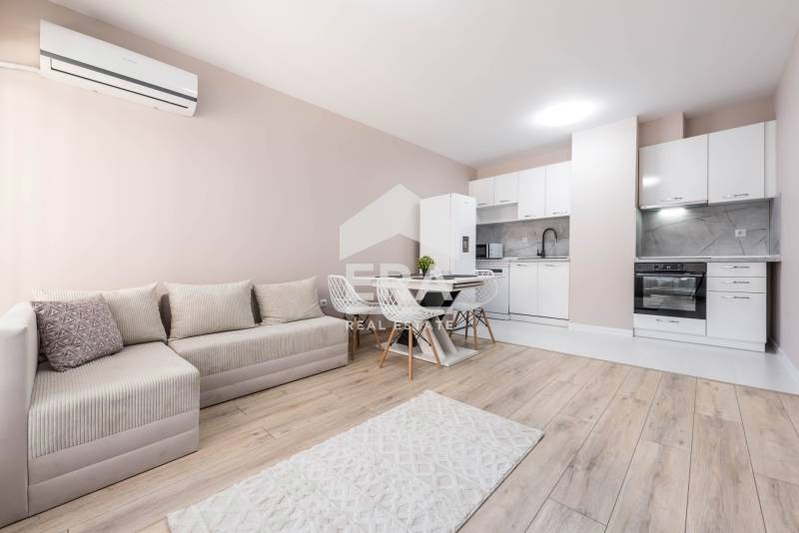 3-bedroom apartment in Varna, Troshevo