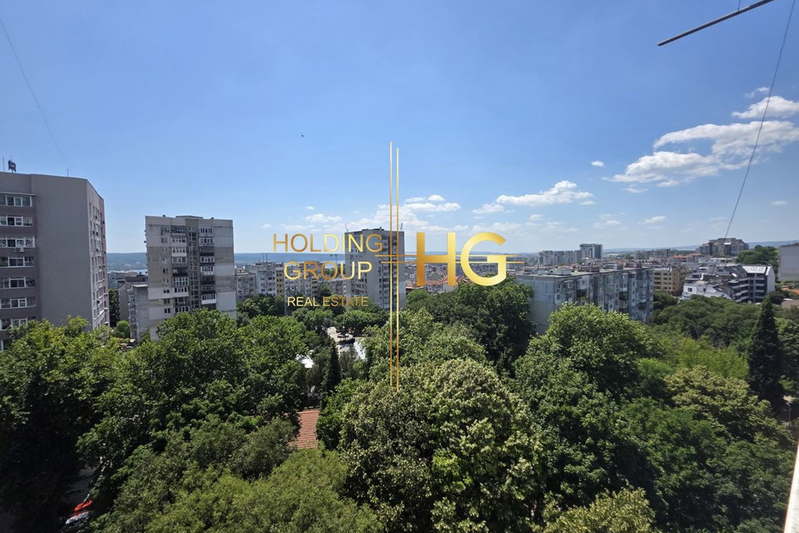 3-bedroom apartment in Varna, Troshevo