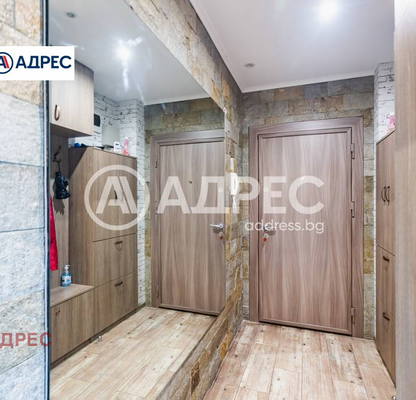 Снимка 4 — Многостаен апартамент с 3 спални в Трошево, Варна
