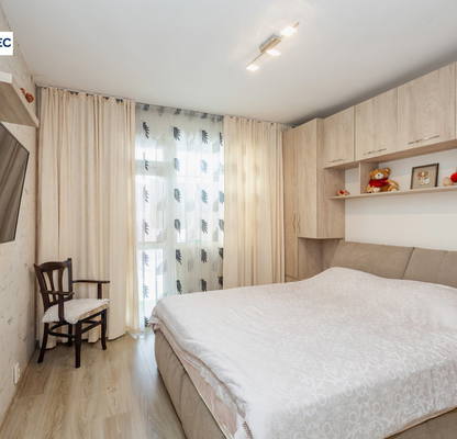 Снимка 3 — Тристаен апартамент с тераса в Трошево, Варна