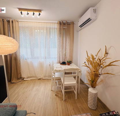 Photo 3 — One-room apartment in Vinitsa with controlled access