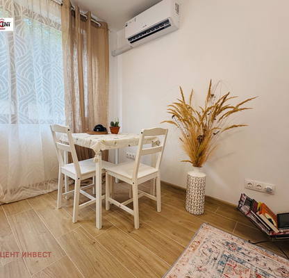Photo 4 — One-room apartment in Vinitsa with controlled access