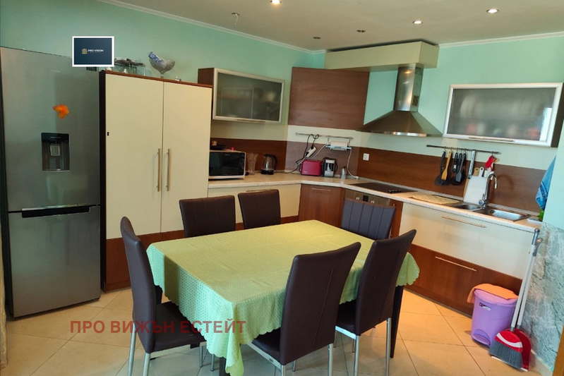 3-bedroom apartment in Varna, Vinica