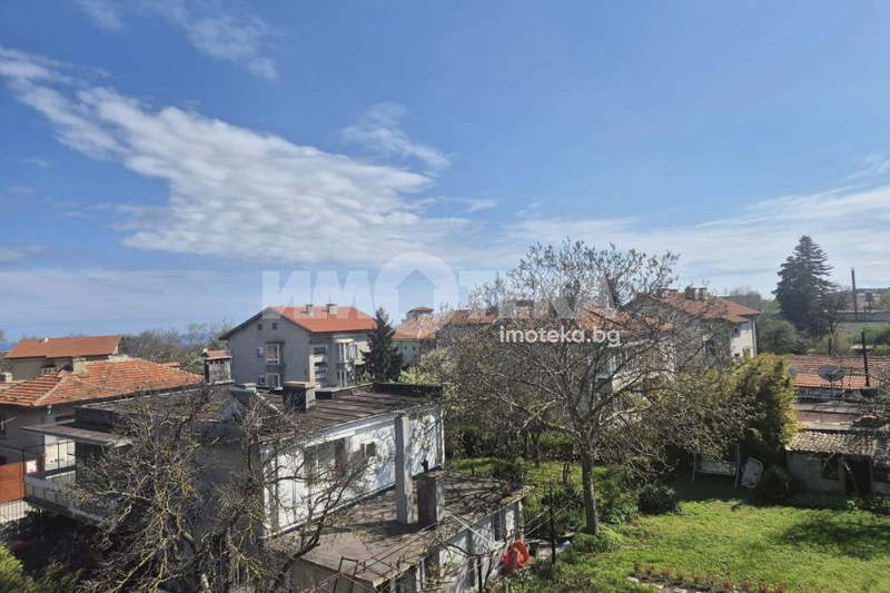 3-bedroom apartment in Varna, Vinica