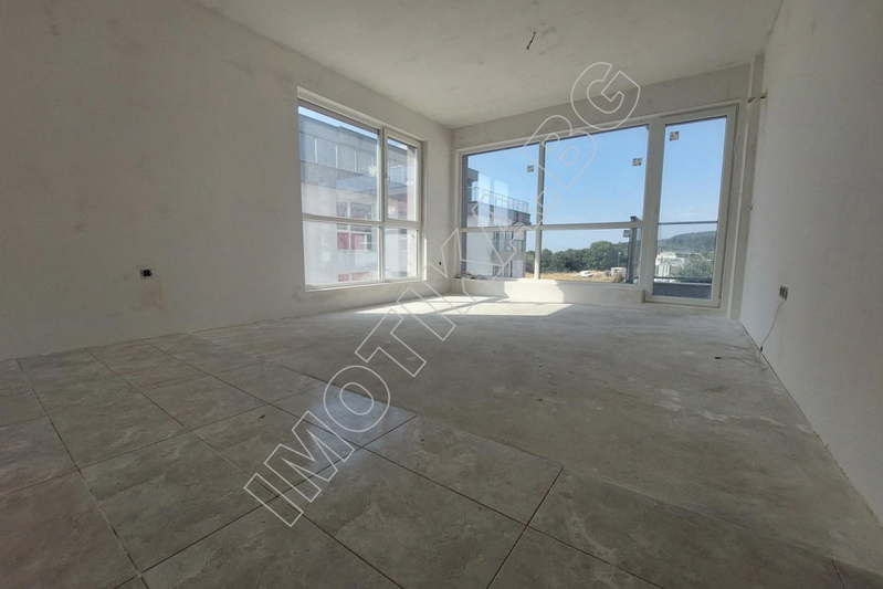 3-bedroom apartment in Varna, Vinica