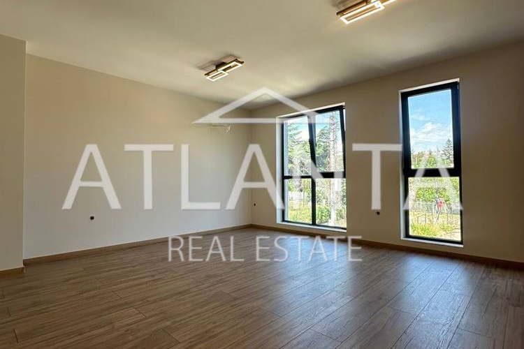 3-bedroom apartment in Varna, Vinica