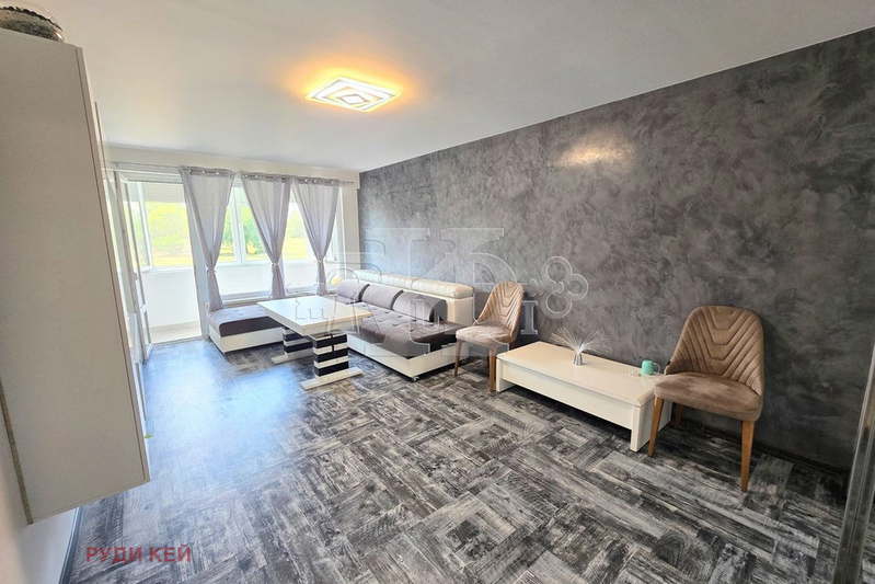 3-bedroom apartment in Varna, Vladislav Varnenchik 1