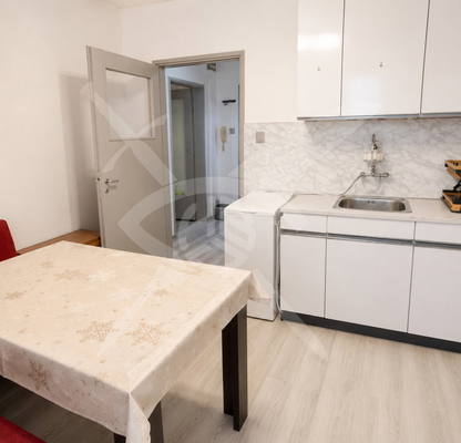 Photo 2 — Two-room apartment on the 9th floor in Vladislav Varnenchik, Varna