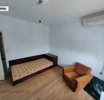 Снимка 4 — Тристаен апартамент 89 кв.м в кв. Възраждане, Варна с балкони