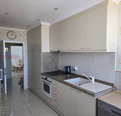 Photo 2 — 3-bedroom apartment in Varna, Zavod Drujba