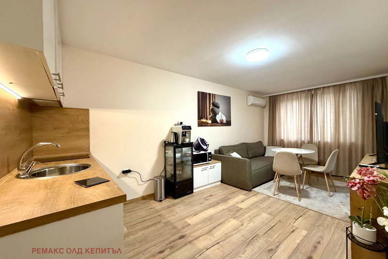3-bedroom apartment in Veliko Tyrnovo, Centyr