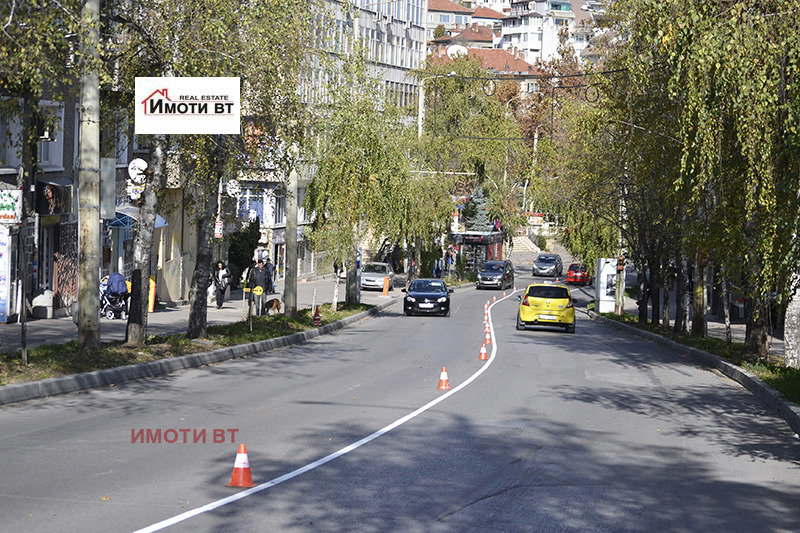 4-bedroom apartment in Veliko Tyrnovo, Centyr