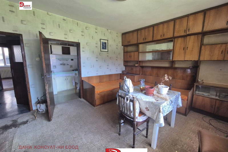 4-bedroom apartment in Veliko Tyrnovo, Centyr