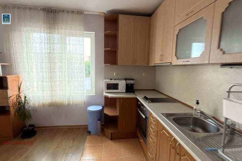 3-bedroom apartment in Veliko Tyrnovo, Centyr