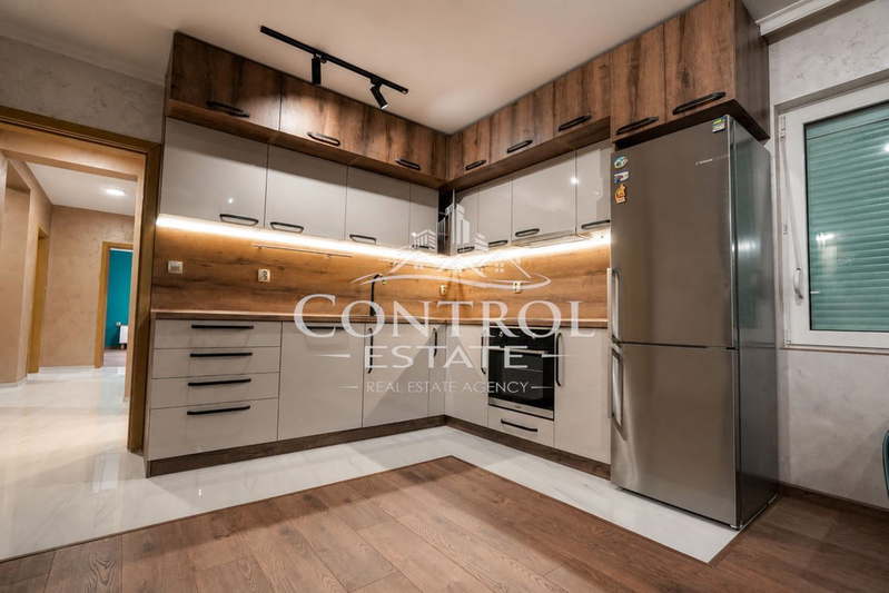 3-bedroom apartment in Veliko Tyrnovo, Zona B