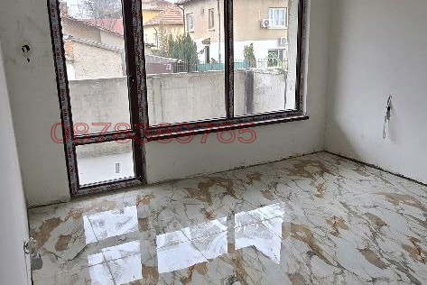 2-bedroom apartment in Vraca, Centyr