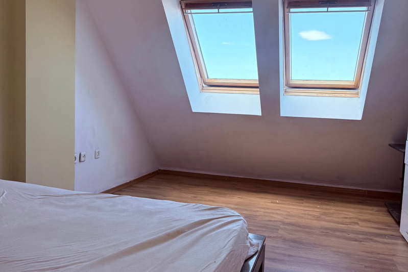 2-bedroom apartment in Vraca, Centyr