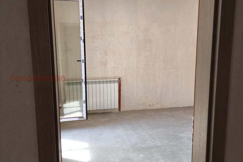 3-bedroom apartment in Vraca, Centyr