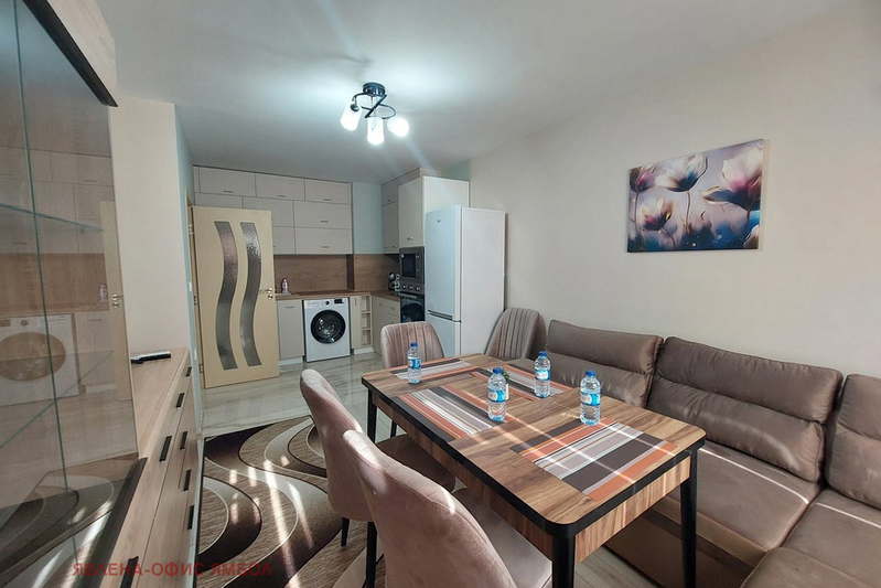 2-bedroom apartment in Yambol, Avren
