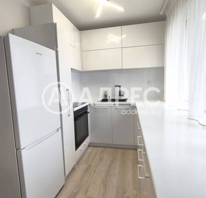Photo 2 — 2-bedroom apartment in Yambol, Centyr