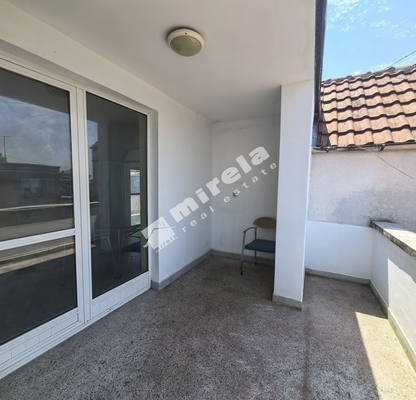Photo 5 — 5-bedroom apartment in Yambol, Centyr