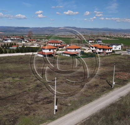 Photo 3 — Plot in област София, Bojurishte