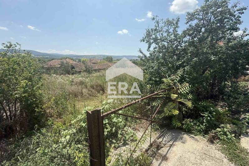 Парцел във Варна, Дългопол