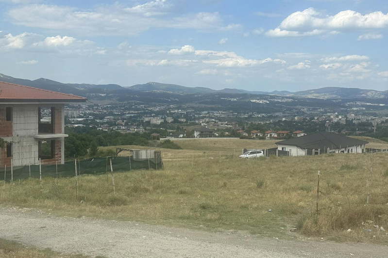 Plot in Kyrdjali, Veselchane