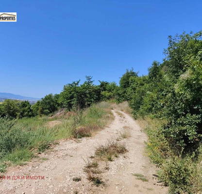 Photo 5 — Plot in Novi Iskyr