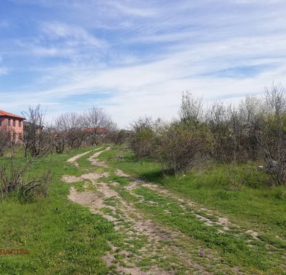 Снимка 4 — Парцел в Пловдив, Остромила