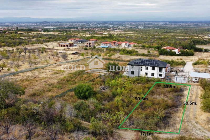 Plot in Oblast Plovdiv, Brestnik