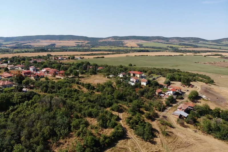 Plot in Oblast Lovech, Dobrevci