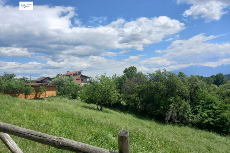 Plot in Oblast Blagoevgrad, Dobyrsko