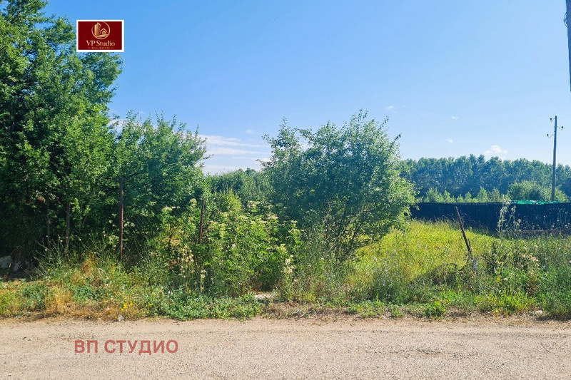 Парцел в с. Долни Богров