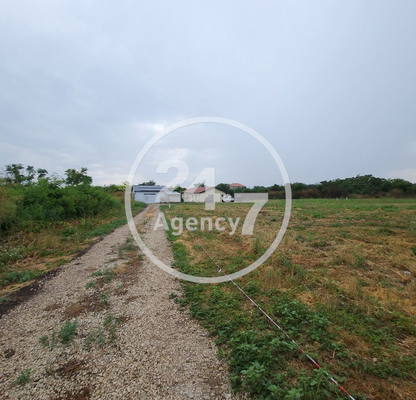 Photo 2 — Plot in Oblast Dobrich, Ezerec