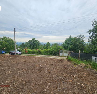 Photo 2 — Plot in German