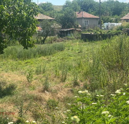 Photo 4 — Plot in Shumen, Gradishte